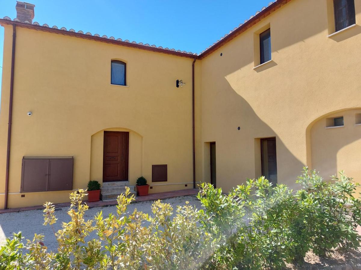 Fattoria La Campigliola Apartment ภายนอก รูปภาพ